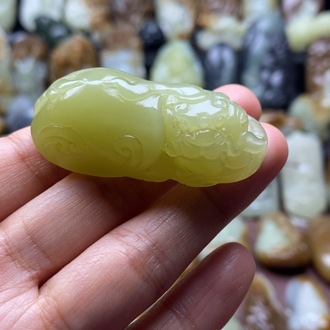 吊坠(不含链)未镶嵌和田玉（糖玉）