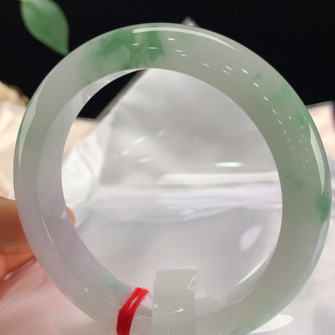 翡翠手镯未镶嵌111-0179