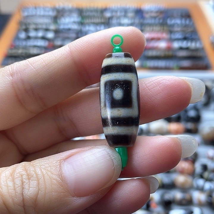 玛瑙/玉髓颈饰未镶嵌99