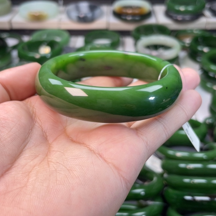 和田玉（碧玉）手镯未镶嵌