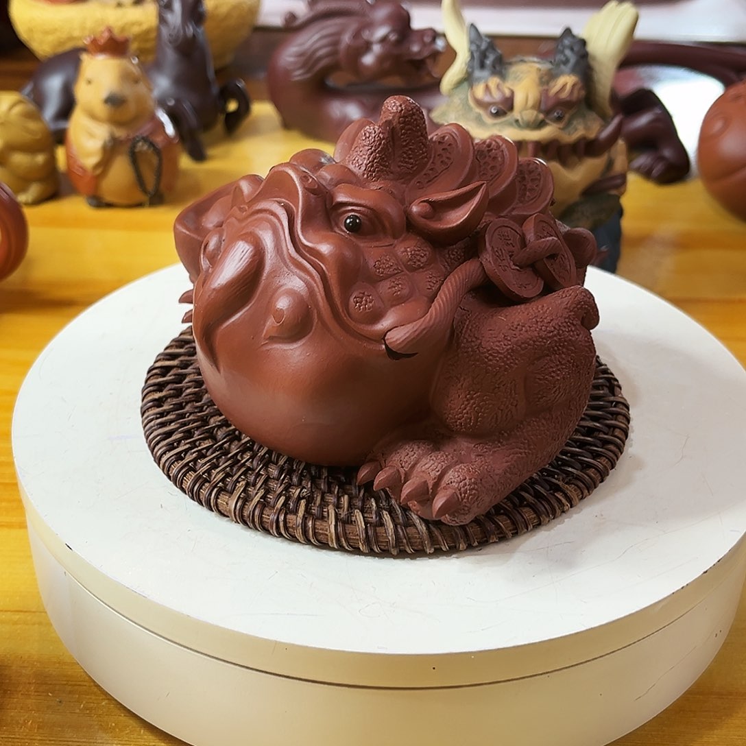 紫砂茶宠金蟾原矿红泥