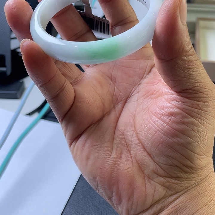 未镶嵌手镯翡翠成品