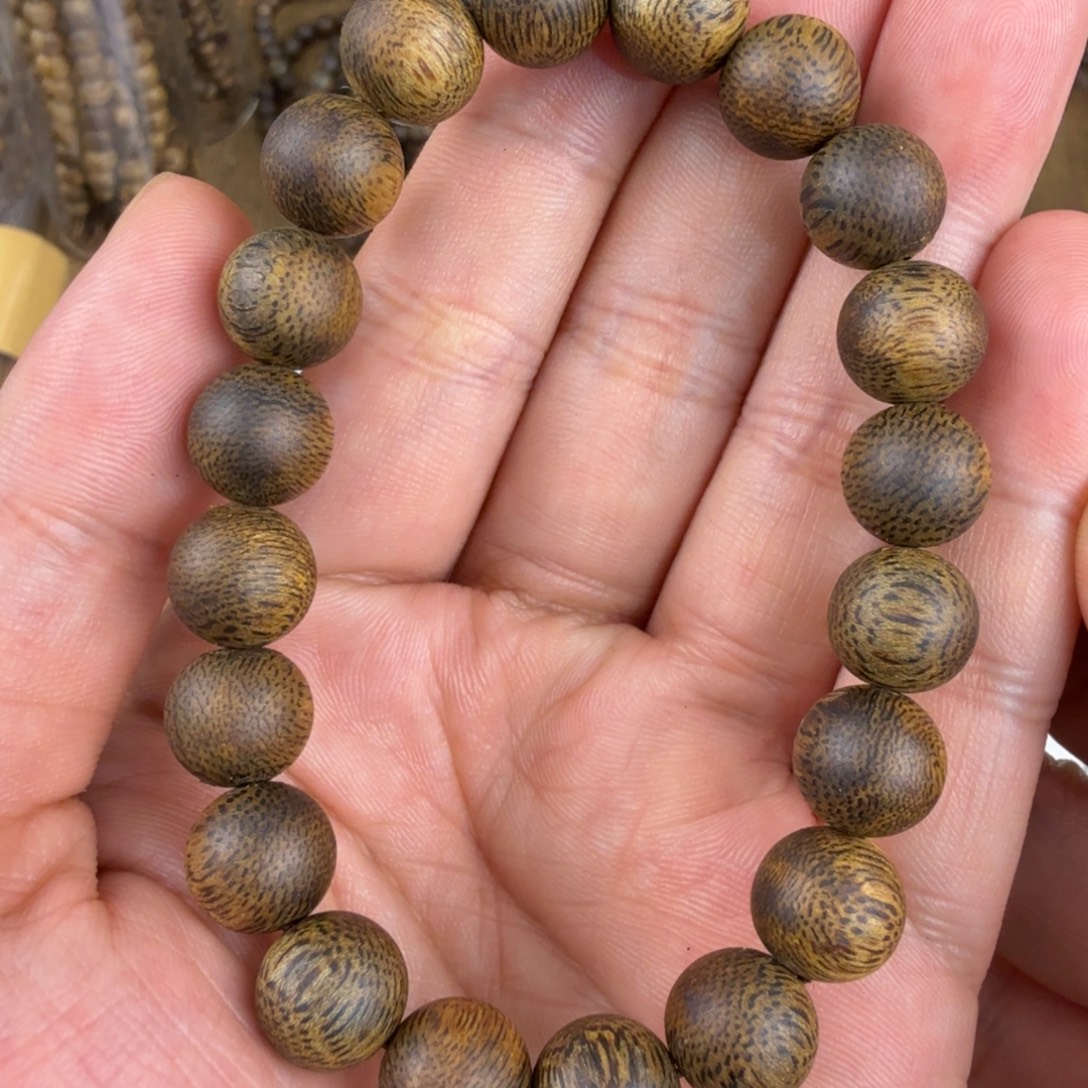 沉香沉香碎屑单圈圆珠