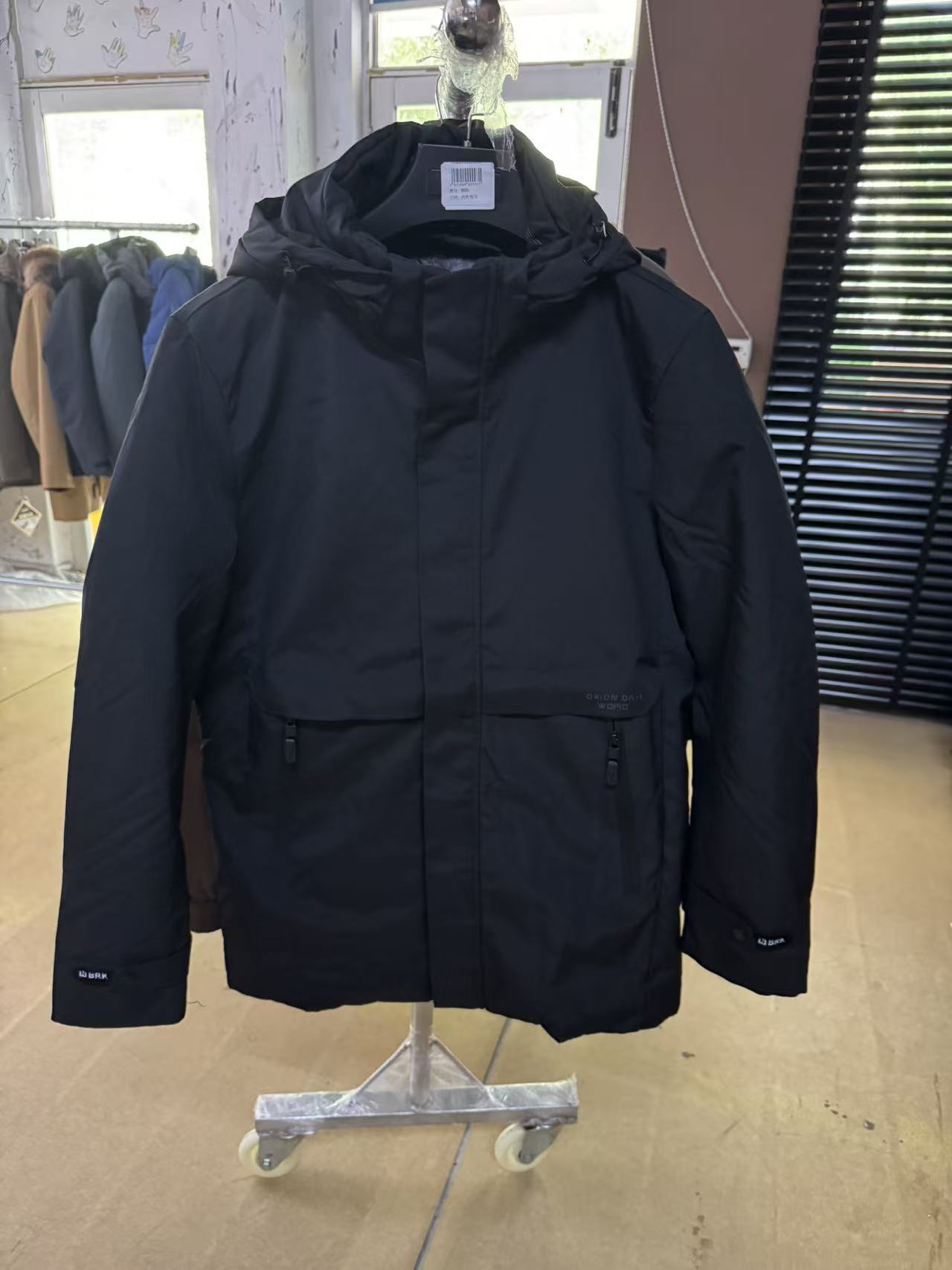 中长款三合一羽绒服商务休闲内胆可拆卸男款百搭保暖秋冬外套连帽