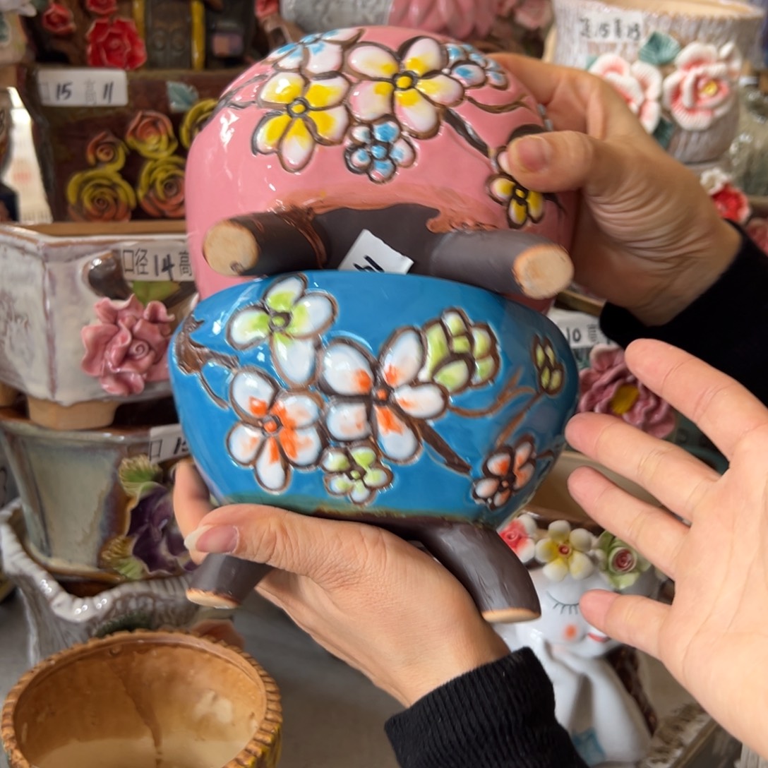 花盆，满20发货爱退款拉黑