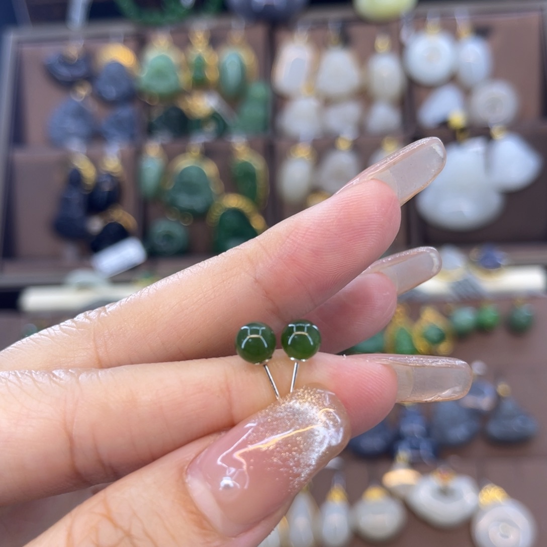 和田玉耳钉银S925镶嵌