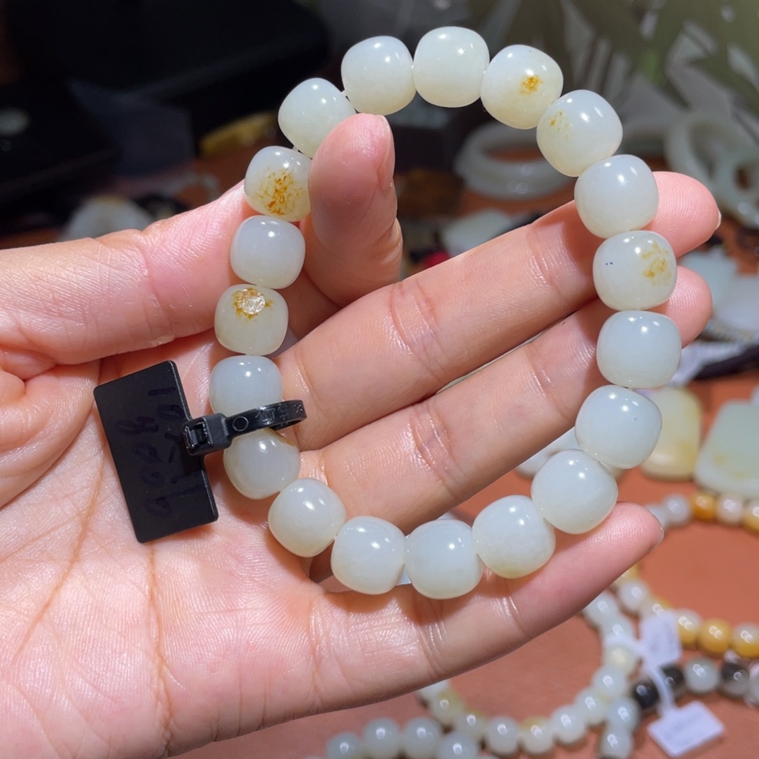 和田玉（白玉）未镶嵌手链