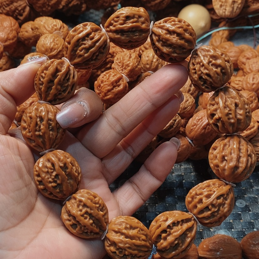 【闪购商品】文玩核桃吊坠西瓜八棱