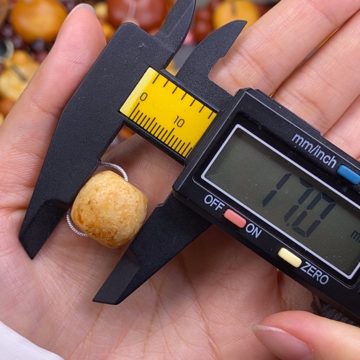 蜜蜡未镶嵌裸石蜜蜡M