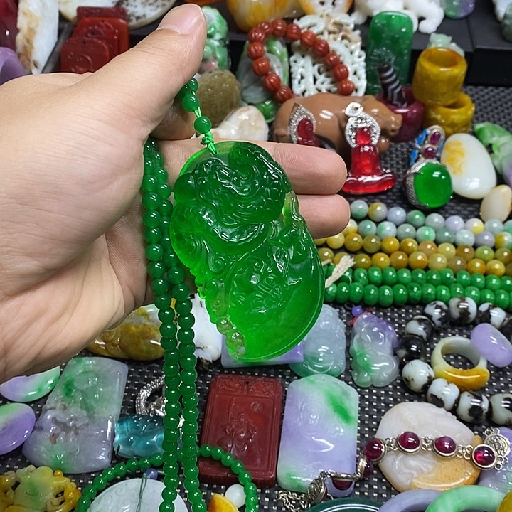 颈饰未镶嵌翡翠用****4官方正规回血放漏