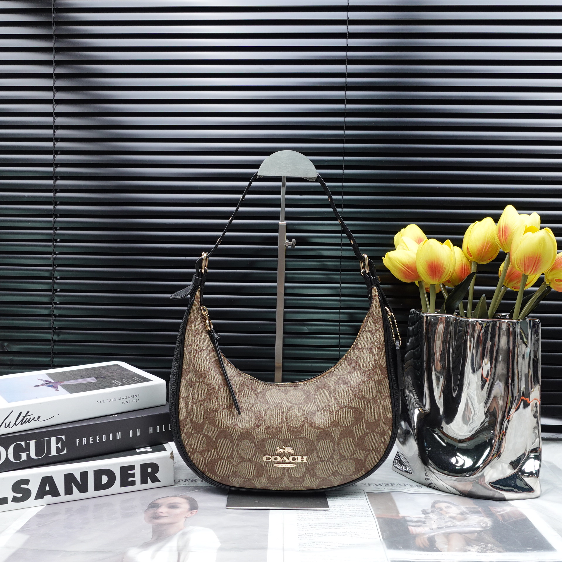 95新 COACH/蔻驰 单肩包/T20340407