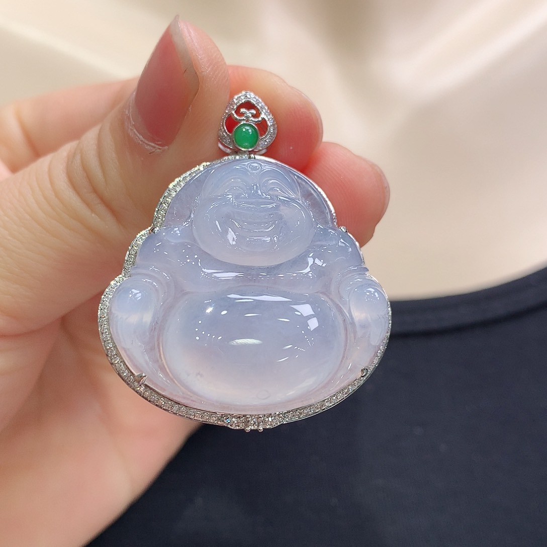 翡翠18K金镶嵌颈饰佛公