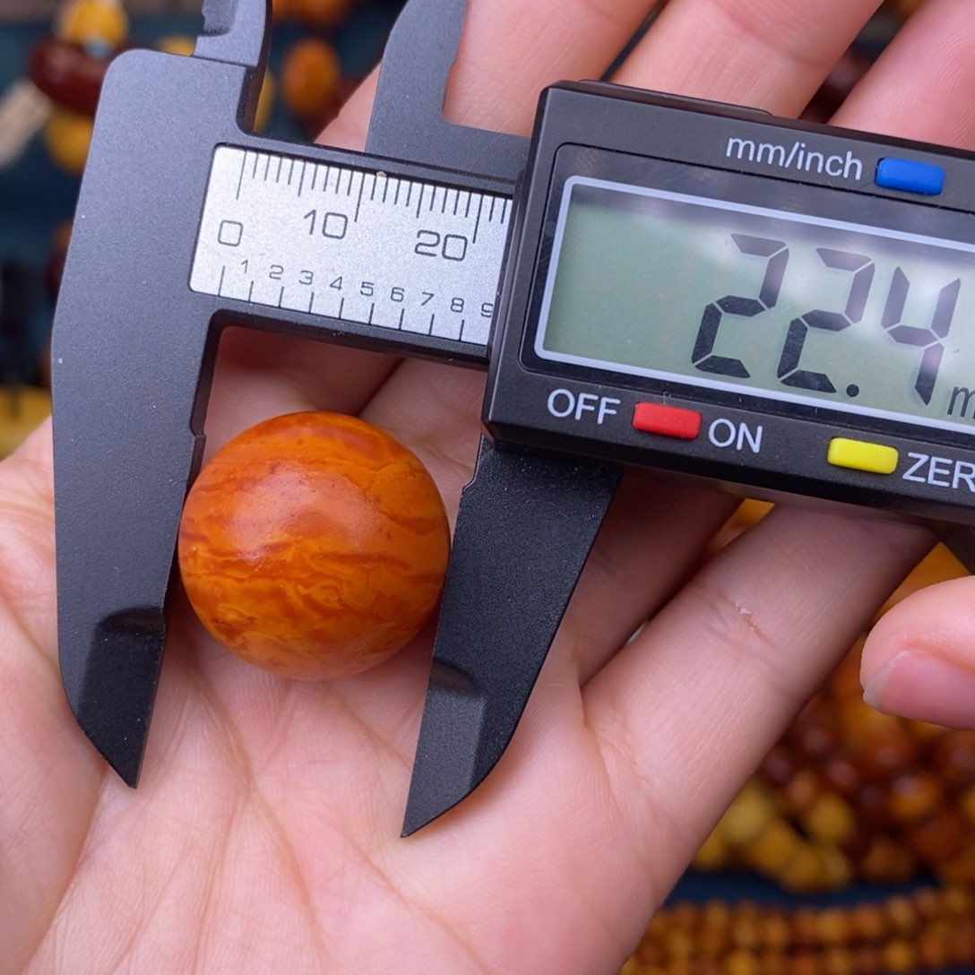 蜜蜡裸石未镶嵌蜜蜡