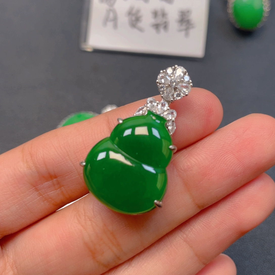 翡翠银S925镶嵌吊坠(不含链)