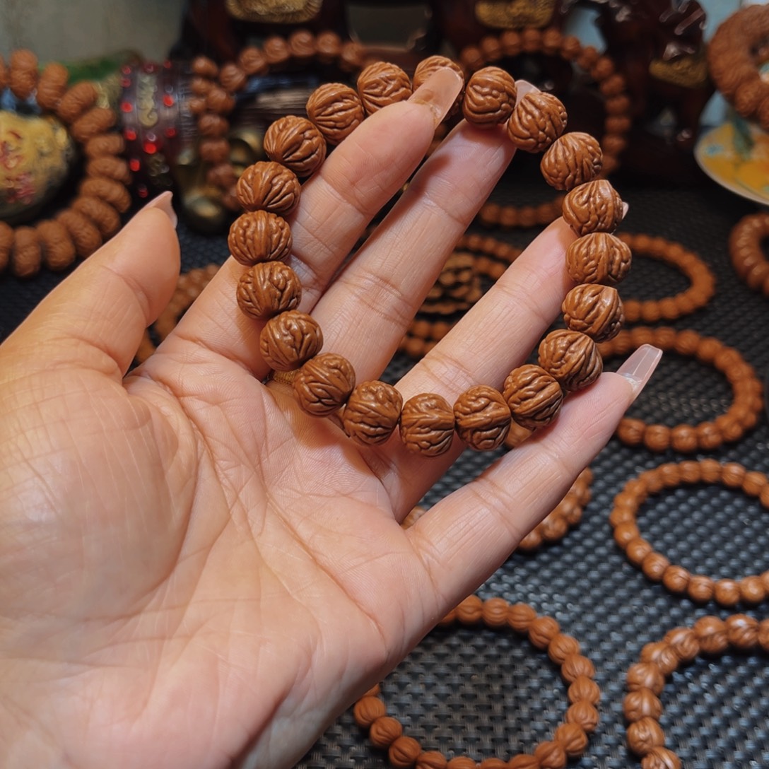 浪***浪桃核手串14顶级双脊龙单圈