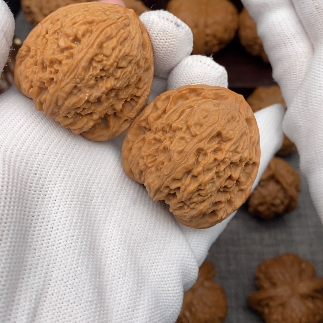 文玩核桃把件40炮弹南疆