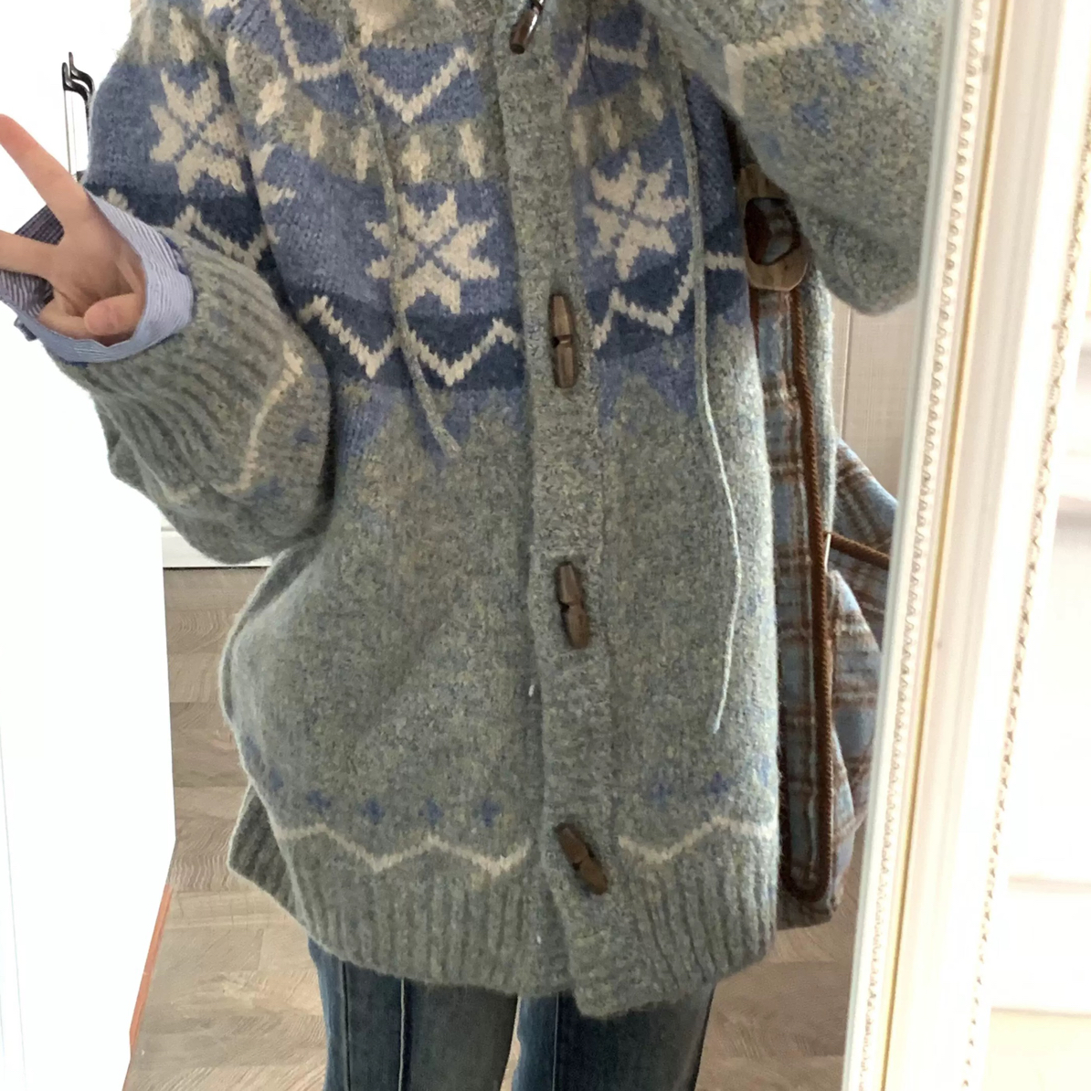 秋冬牛角扣费尔岛复古毛衣外套女加厚连帽针织开衫慵懒宽松上衣潮