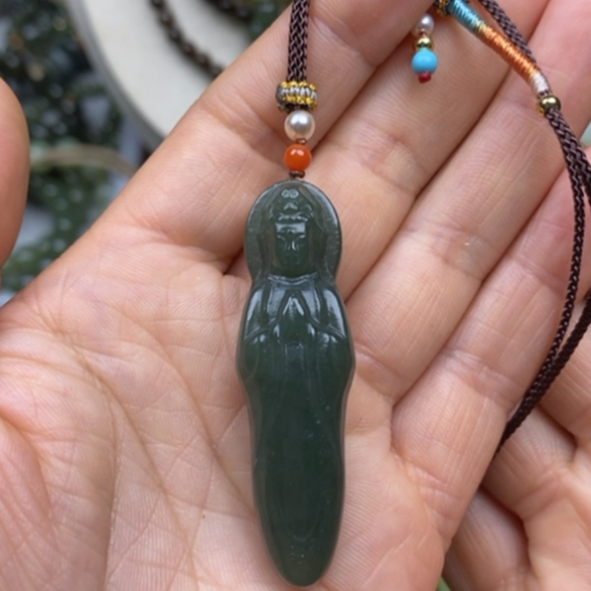 【闪购商品】未镶嵌岫岩河磨玉（透闪石质玉）挂件