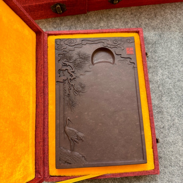 宋坑典藏原石端砚八寸松鹤延年