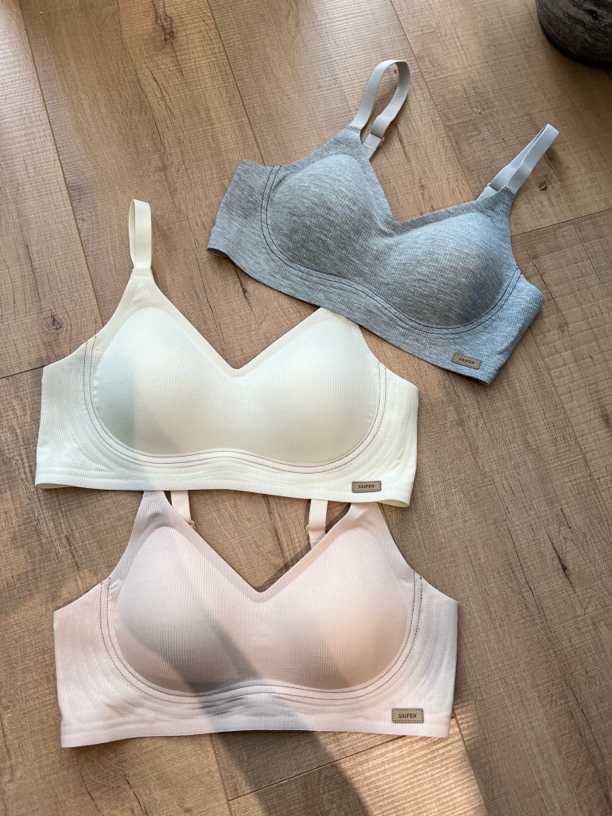 【疏疏优选】  简约无钢圈固定杯文胸内衣
