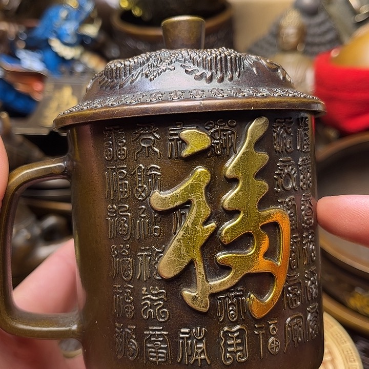 精美铜器批发档口