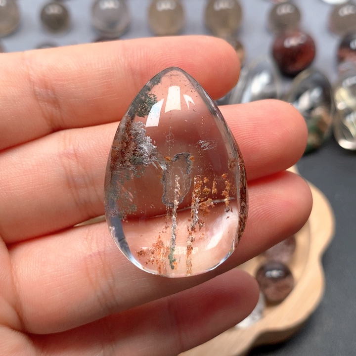 未镶嵌颈饰水晶水晶