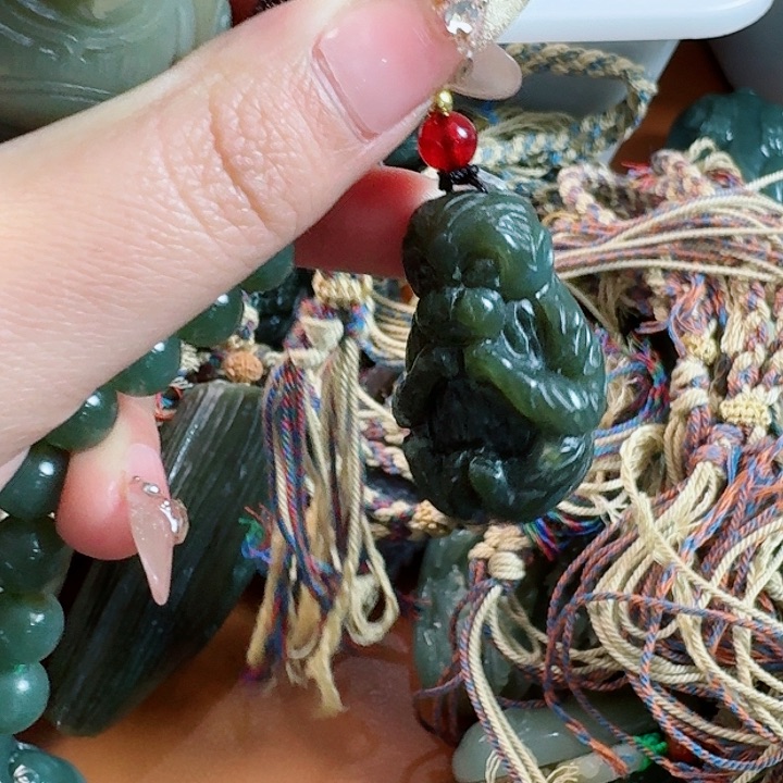 和田玉挂件未镶嵌