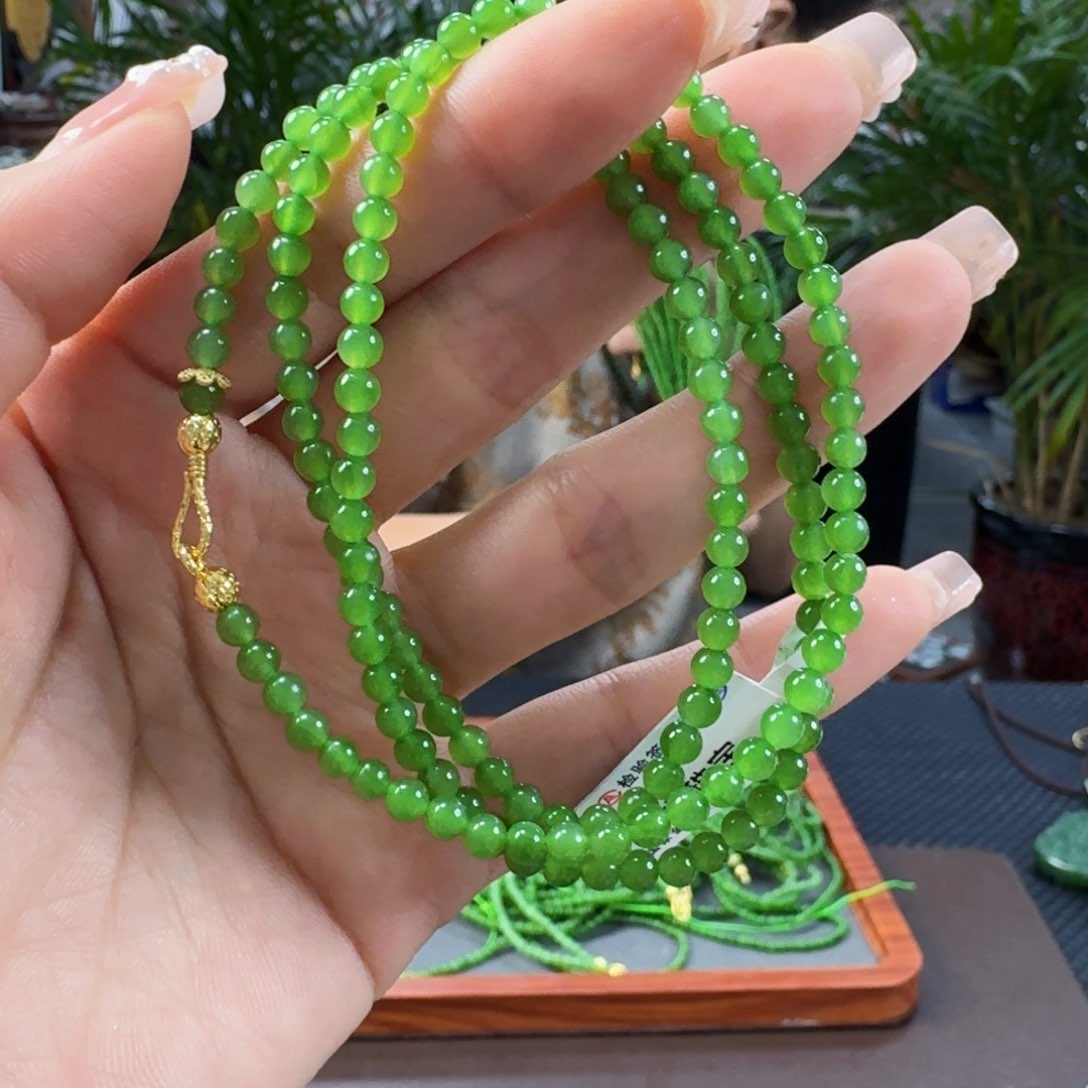 和田玉（碧玉）未镶嵌颈饰卡4