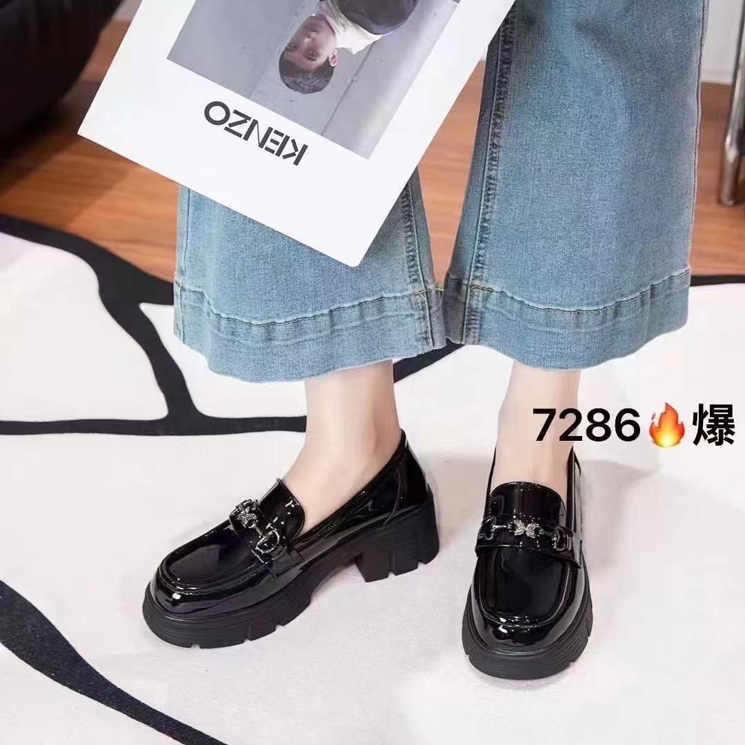 新款松糕百搭厚底防滑乐福鞋7286