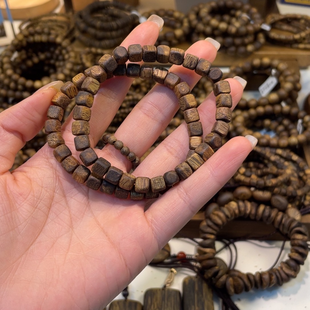 沉香卡6方糖单圈3-4克