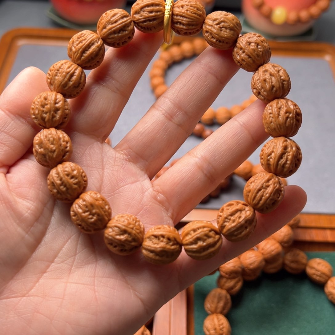 文玩核桃吊坠Y**Y野生小核桃