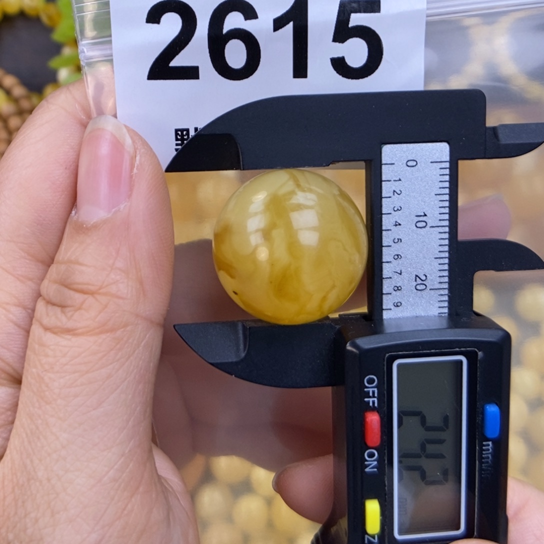 未镶嵌蜜蜡珠宝奇石