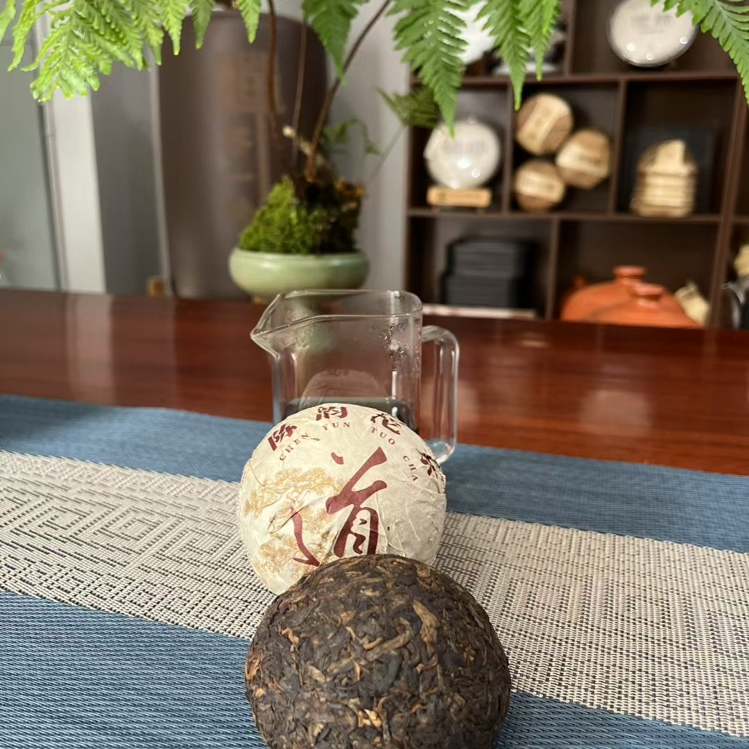 十年普洱熟茶沱茶100克云南普洱熟茶沱茶老熟茶