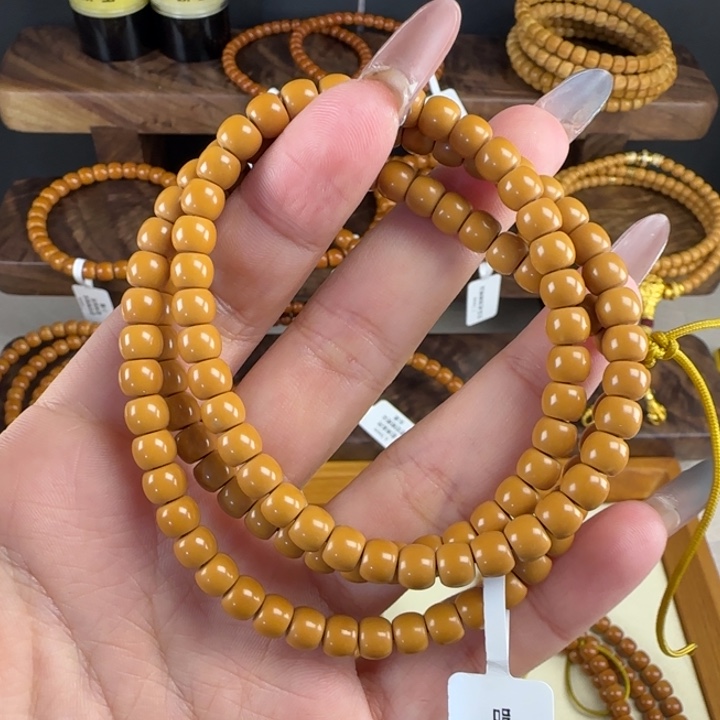 醉***颜橄榄核手串6.0mm 老挝核核尖全品全无白