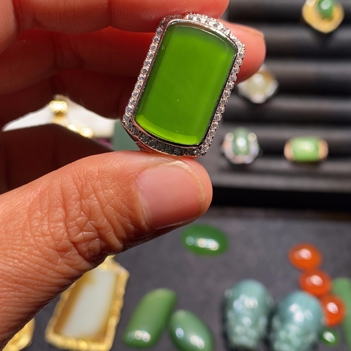 白****和田玉（碧玉）银S925镶嵌戒指