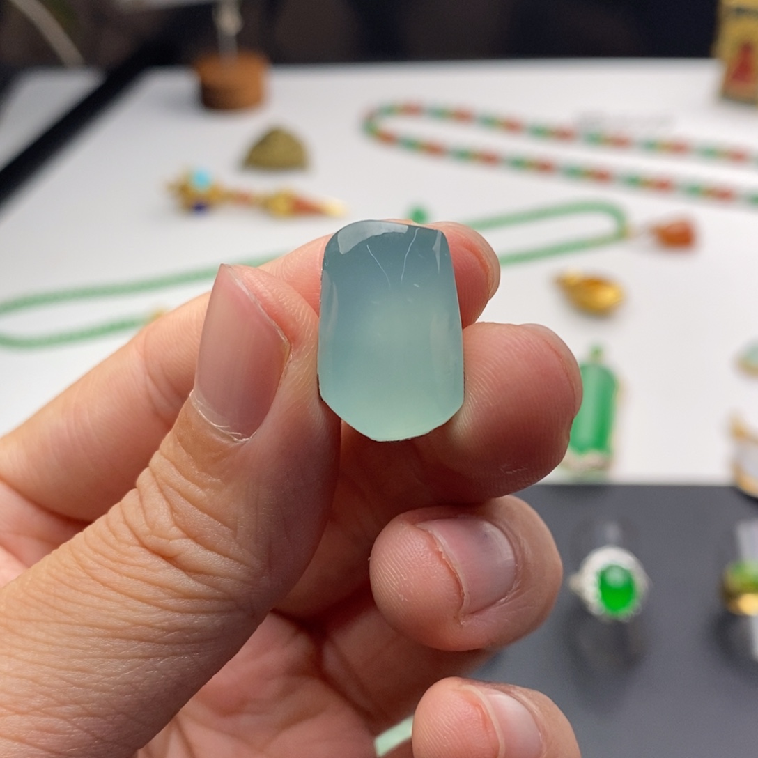 定制翡翠未镶嵌包工