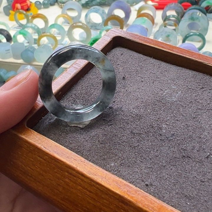 翡翠未镶嵌戒指翡翠戒指21