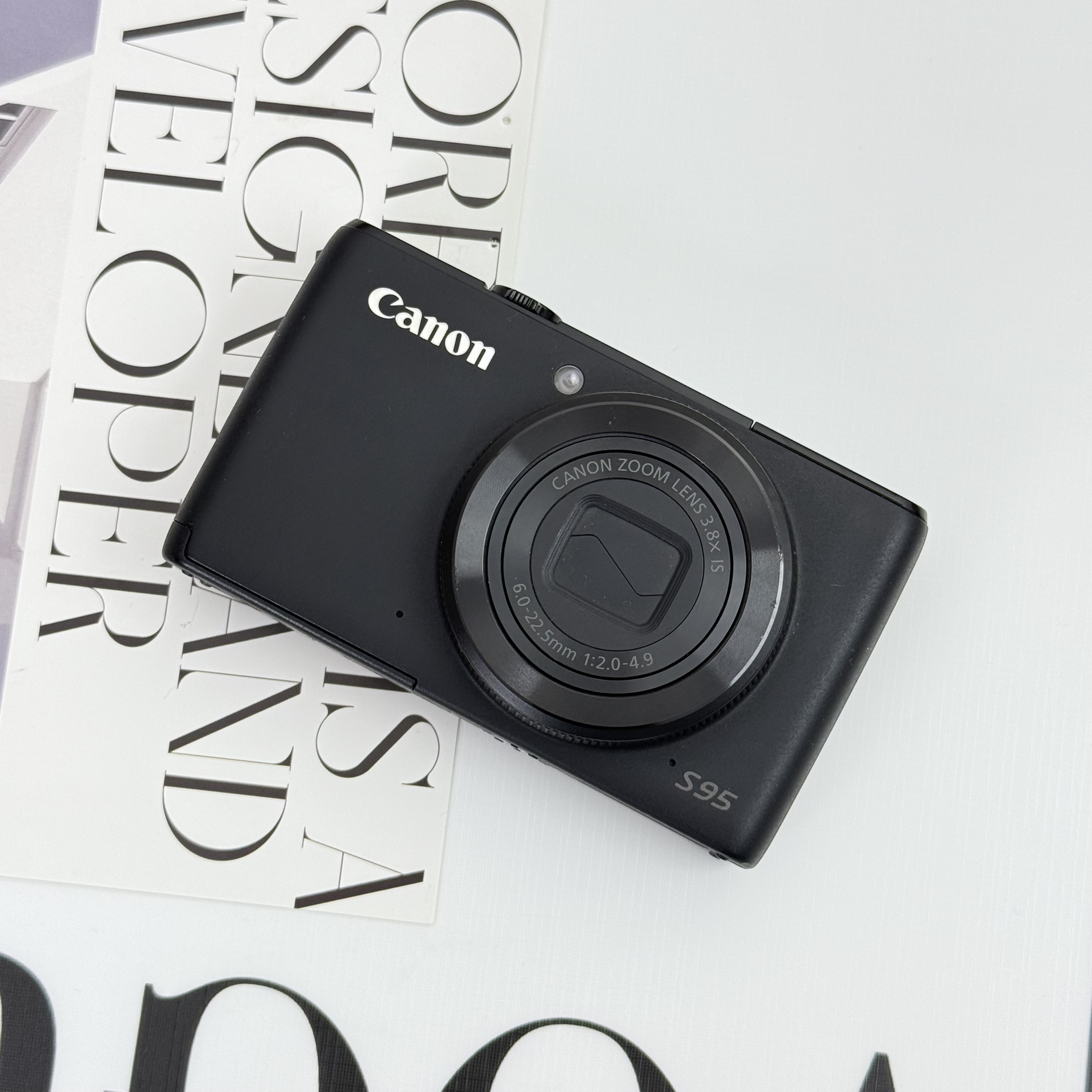 95新 Canon/佳能 s95；1000w像素3.8x变焦（no退no换）