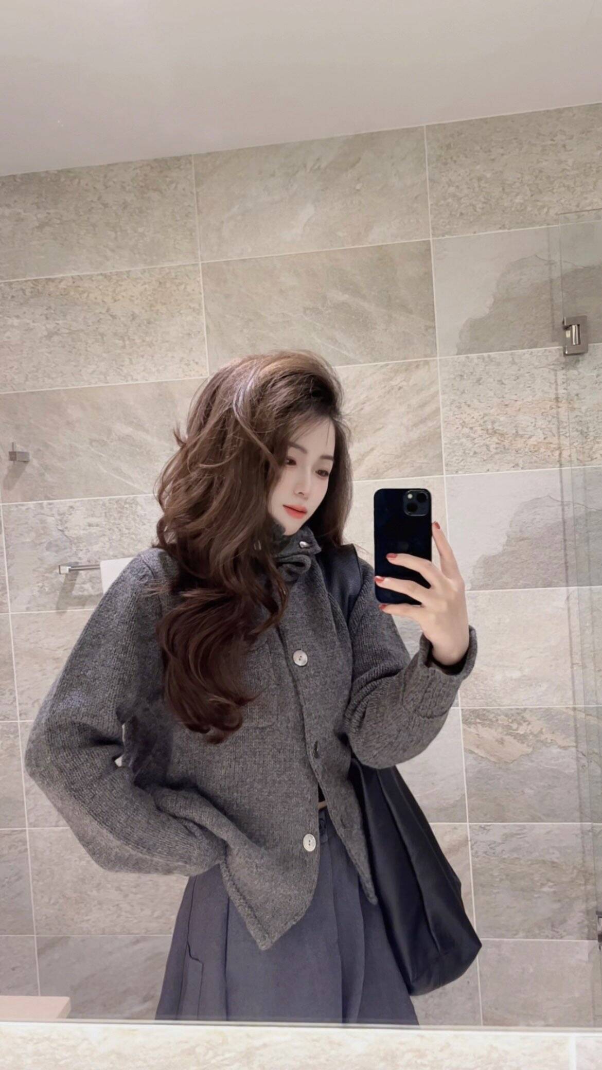  【韩国东大门代购】~N0退~RI 吃草立领毛衣外套071