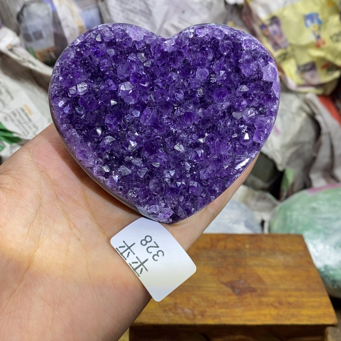 紫晶乌拉圭未镶嵌