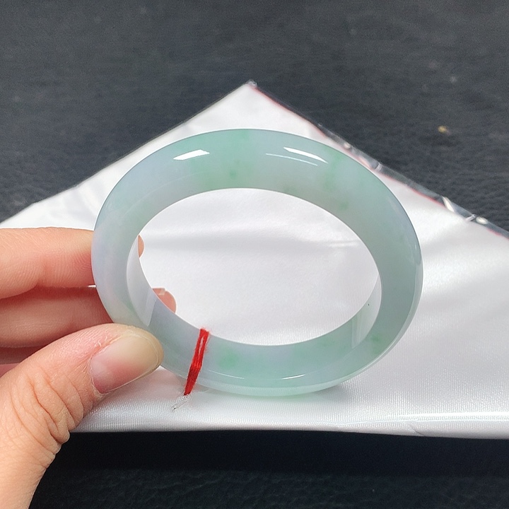 未镶嵌手镯翡翠52圈