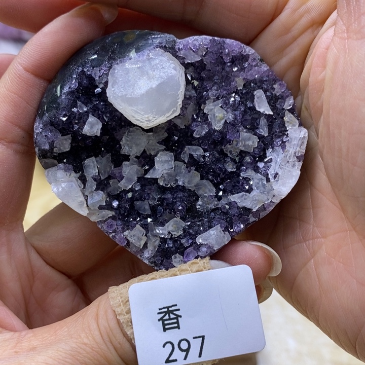 水晶大型摆件（非配饰）未镶嵌