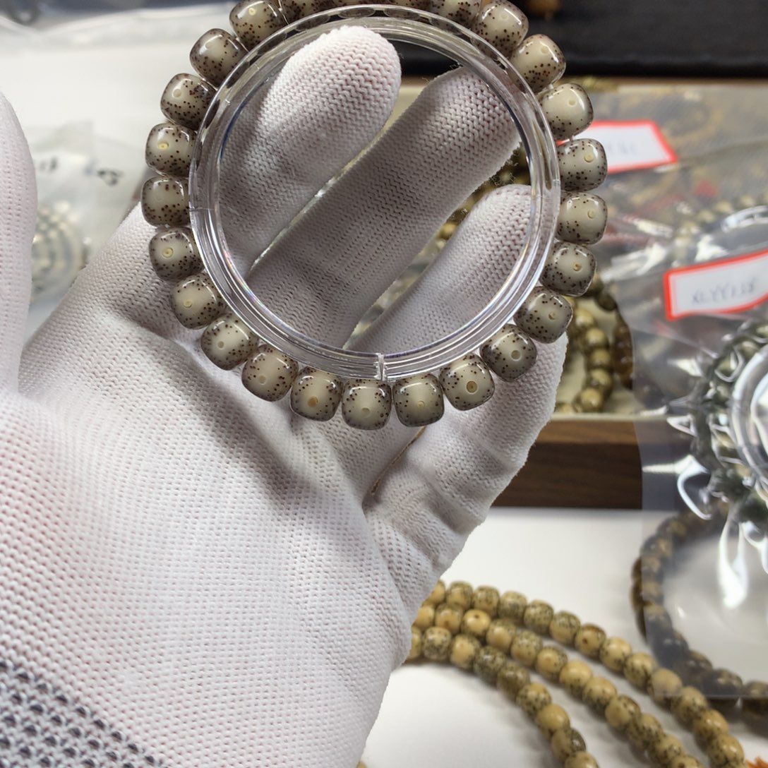 蓝***子星月菩提吊坠98一线