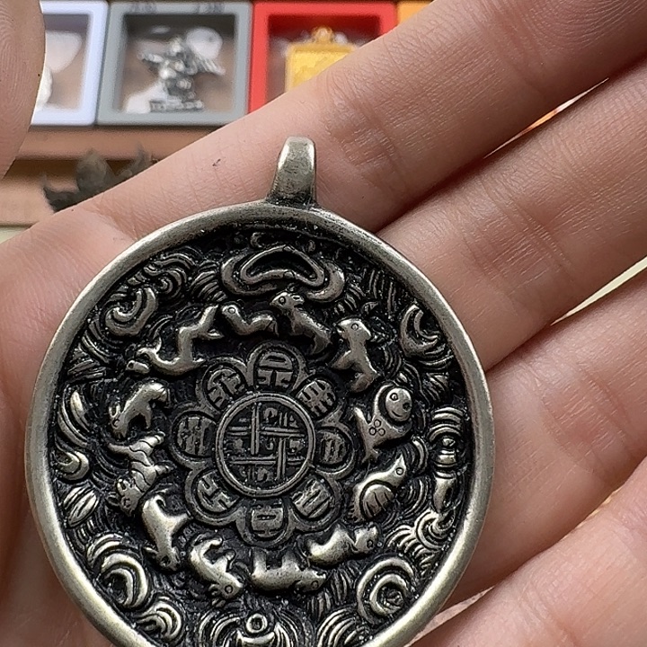 王***飞合金类东西真好看真好看