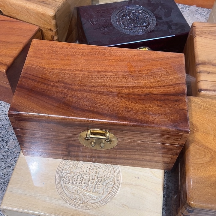 木老料红樟30×18×15箱子