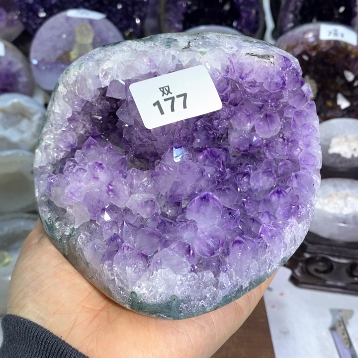 水晶大型摆件（非配饰）未镶嵌