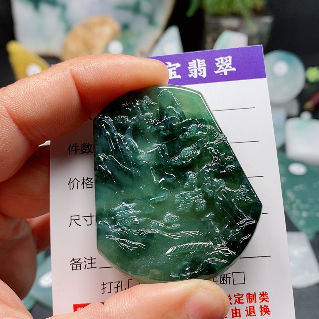 翡翠颈饰未镶嵌乐凡珠宝翡翠挂件