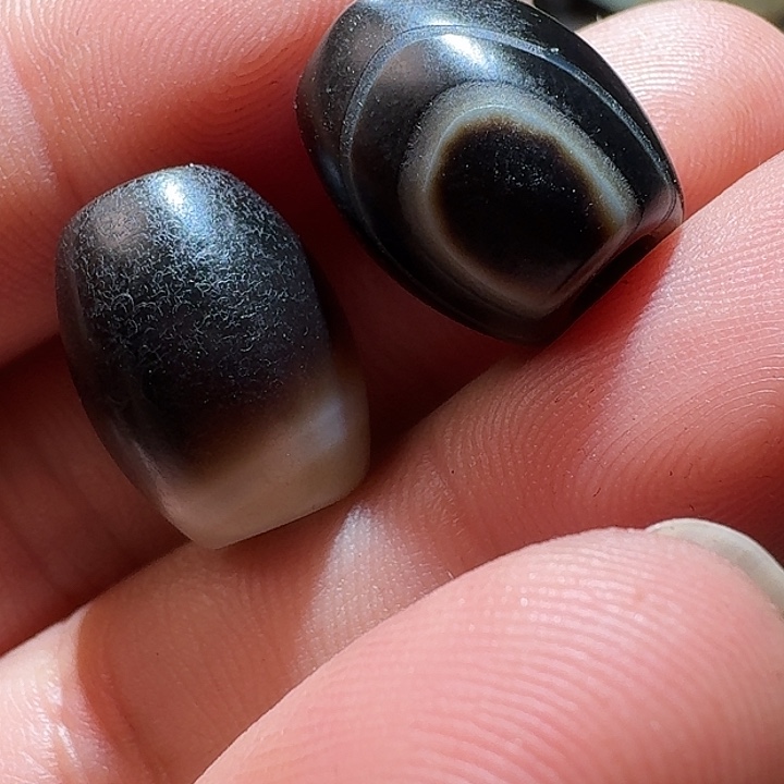 和田玉（糖玉）颈饰未镶嵌横****）