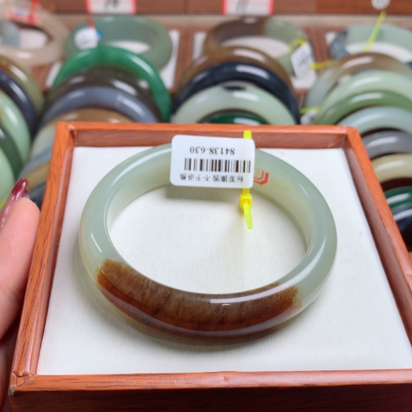 【闪购商品】和田玉手镯未镶嵌54/55