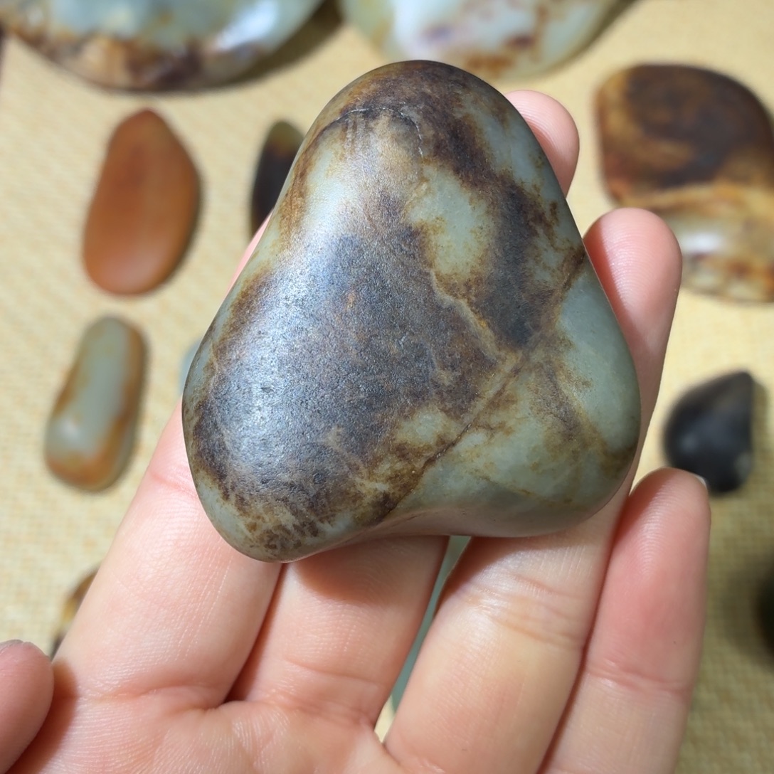 和田玉未镶嵌挂件83g